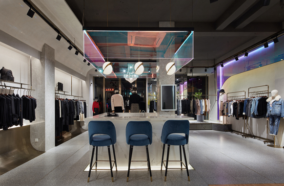 廣州展廳設(shè)計公司莆田左右高端女裝服裝店裝修設(shè)計